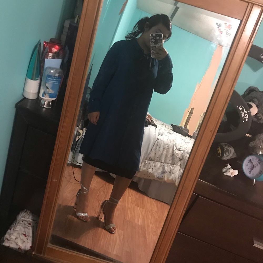 Dress - Picture 2 of 4